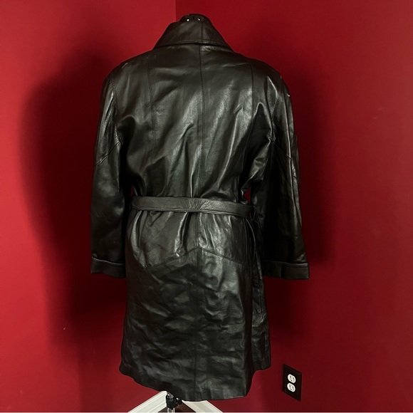 Excelled Collection Belted Leather Trench Coat - Picture 8 of 16